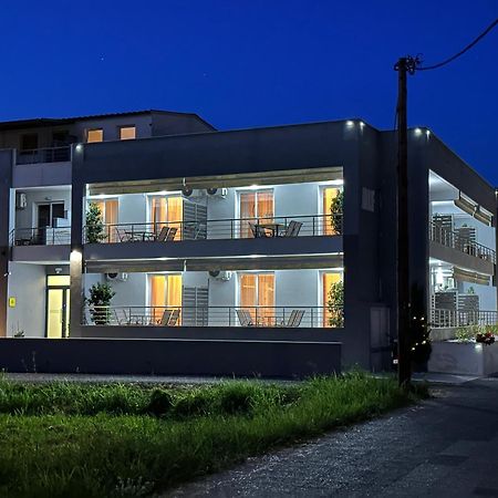 Alf Apartments & Lofts ليبتوكاريا المظهر الخارجي الصورة